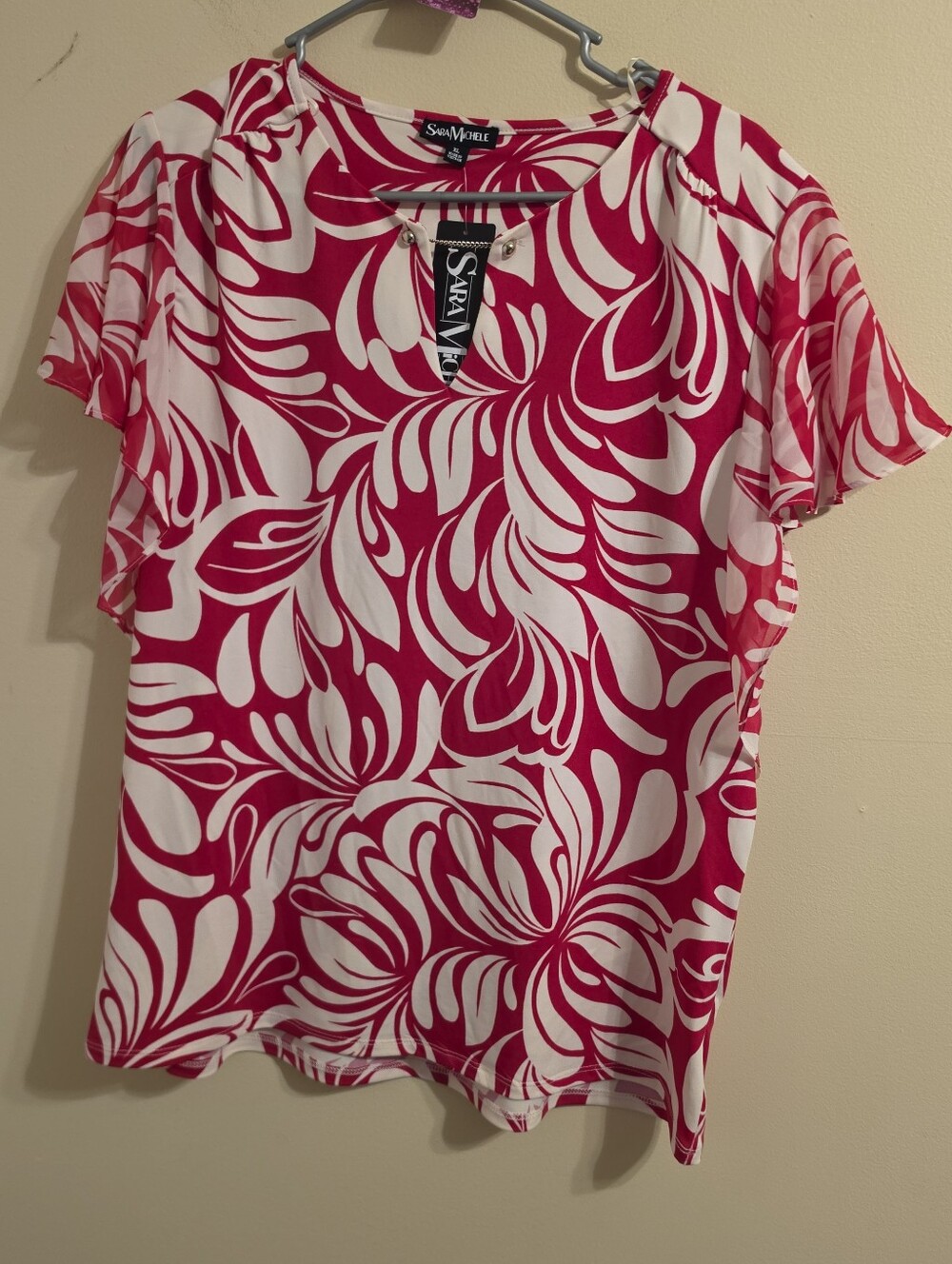 Sara Michelle Pink and White Patterned Short Sleeve Blouse. NWT - Picture 2 of 6